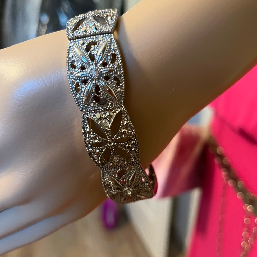 Silvertone bracelet
